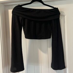 Black Off-Shoulder Long Sleeve Top